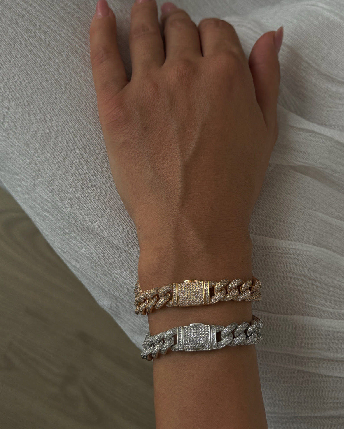 Stunning Cuban Zirconia Stone Gold Bracelet - Elevate Your Style!