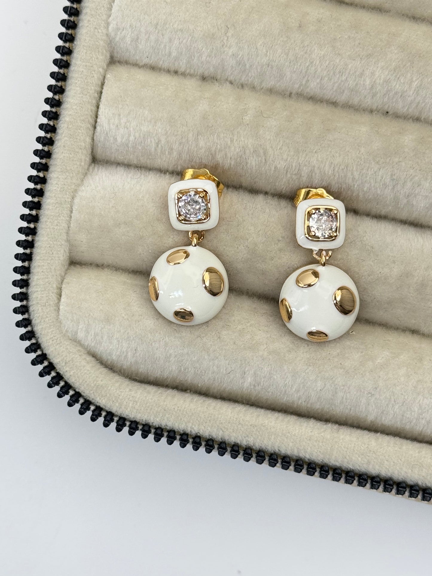 Chic White Enamel Earrings - Elegant and Stylish Jewelry