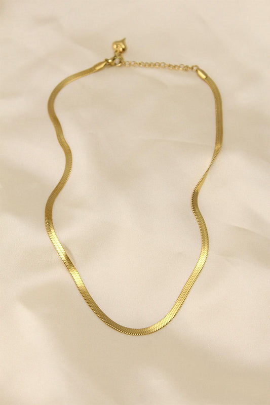 Elegant Gold-Tone Italian Chain Necklace for Women