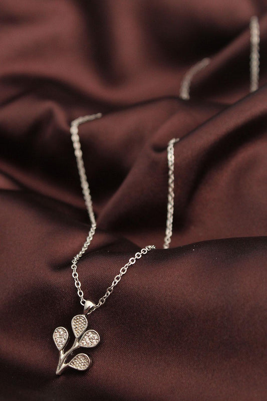 Eye-Catching Silver Multi-Balloon Necklace Adorned with Dazzling Zircon Stones