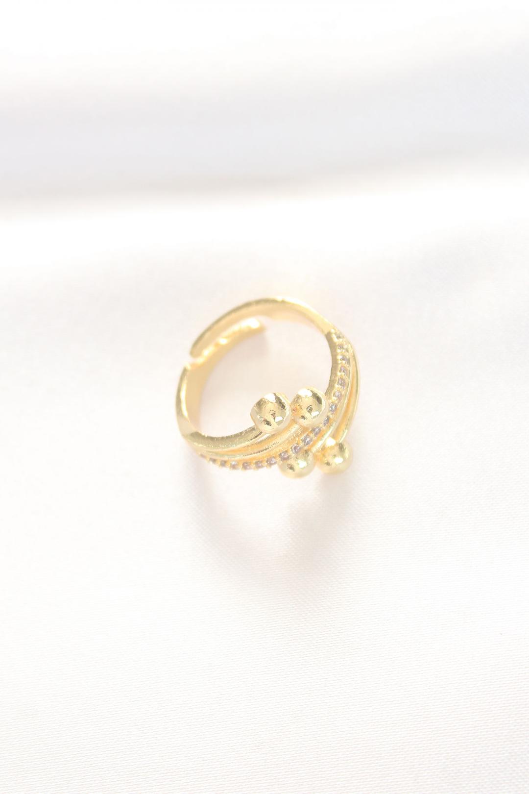 Adjustable Gold Ring with Stunning Zircon Stone - Topçuk Model