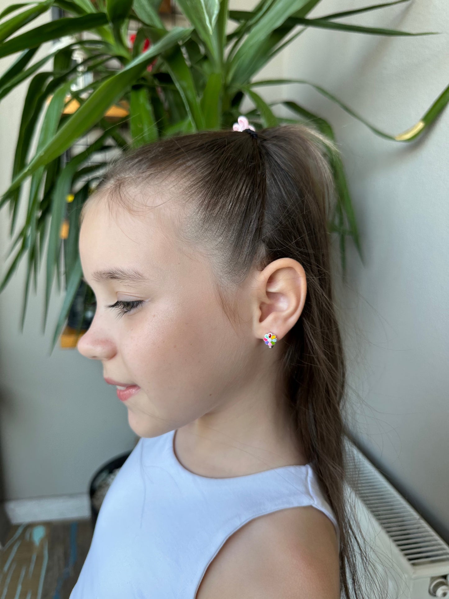 Colorful Daisy Silver Earrings for My Friendly and Close Daughter