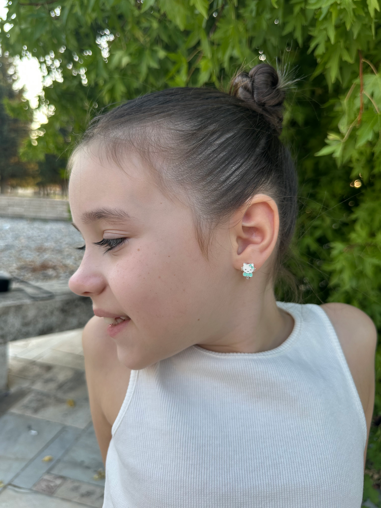 Adorable Silver Bow Kitty Earrings for Girls