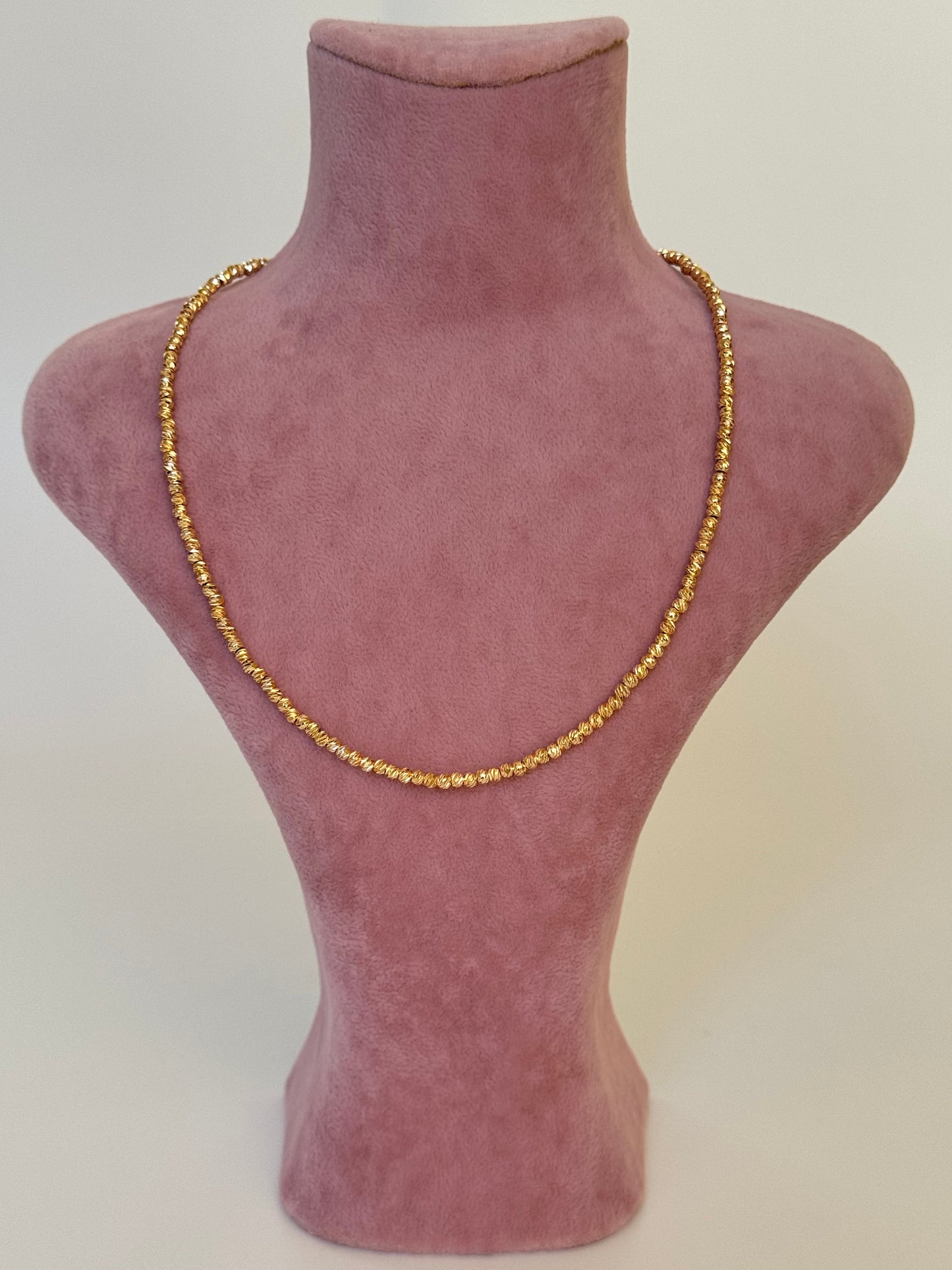 Stunning Dorika Gold-Plated Necklace - Elegant and Timeless Jewelry