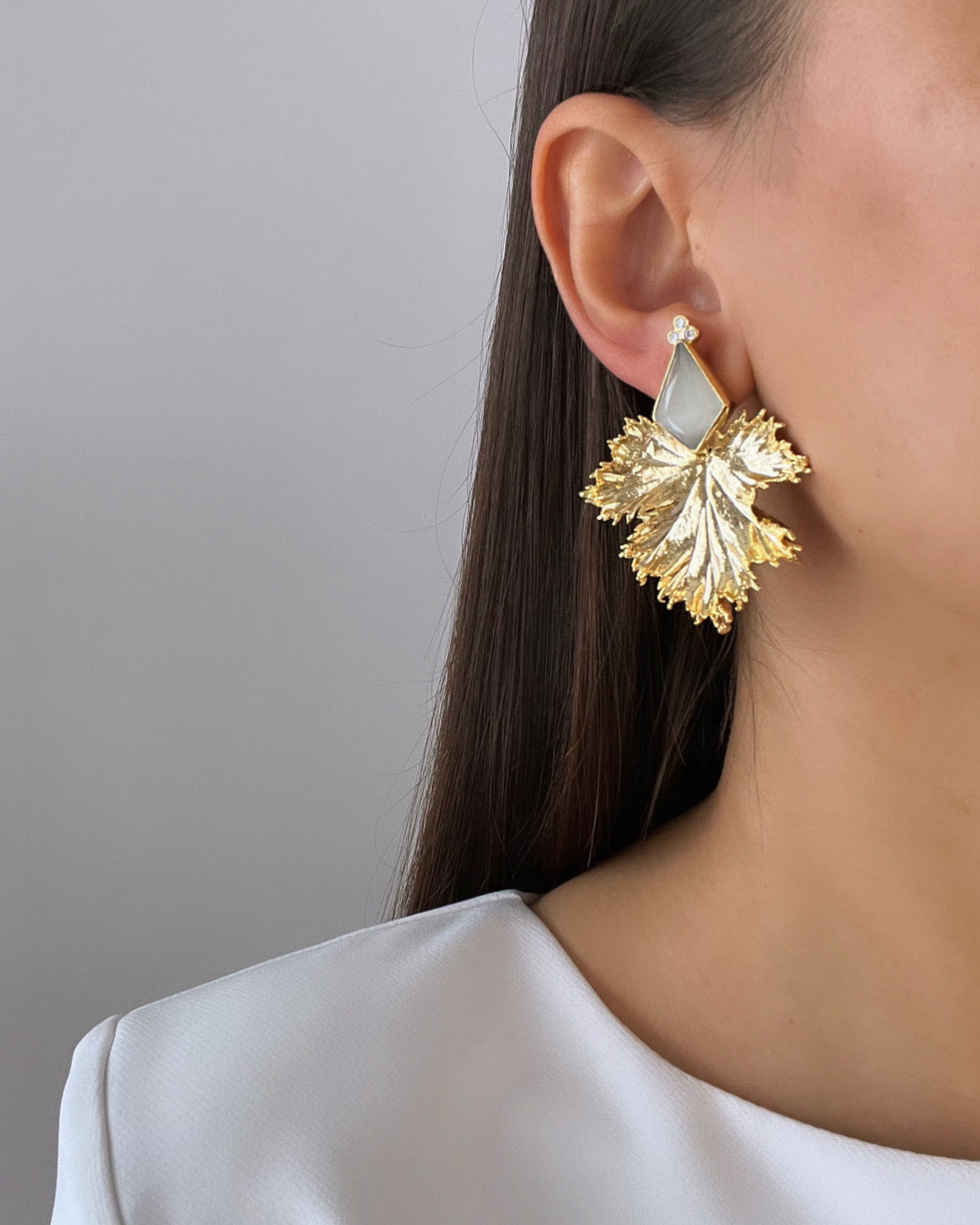 Natural Stone Detail Leaf Gold-Plated Earrings