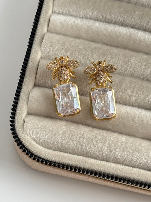 Elegant Gold-Plated Earrings with Detailed White Stone Accents