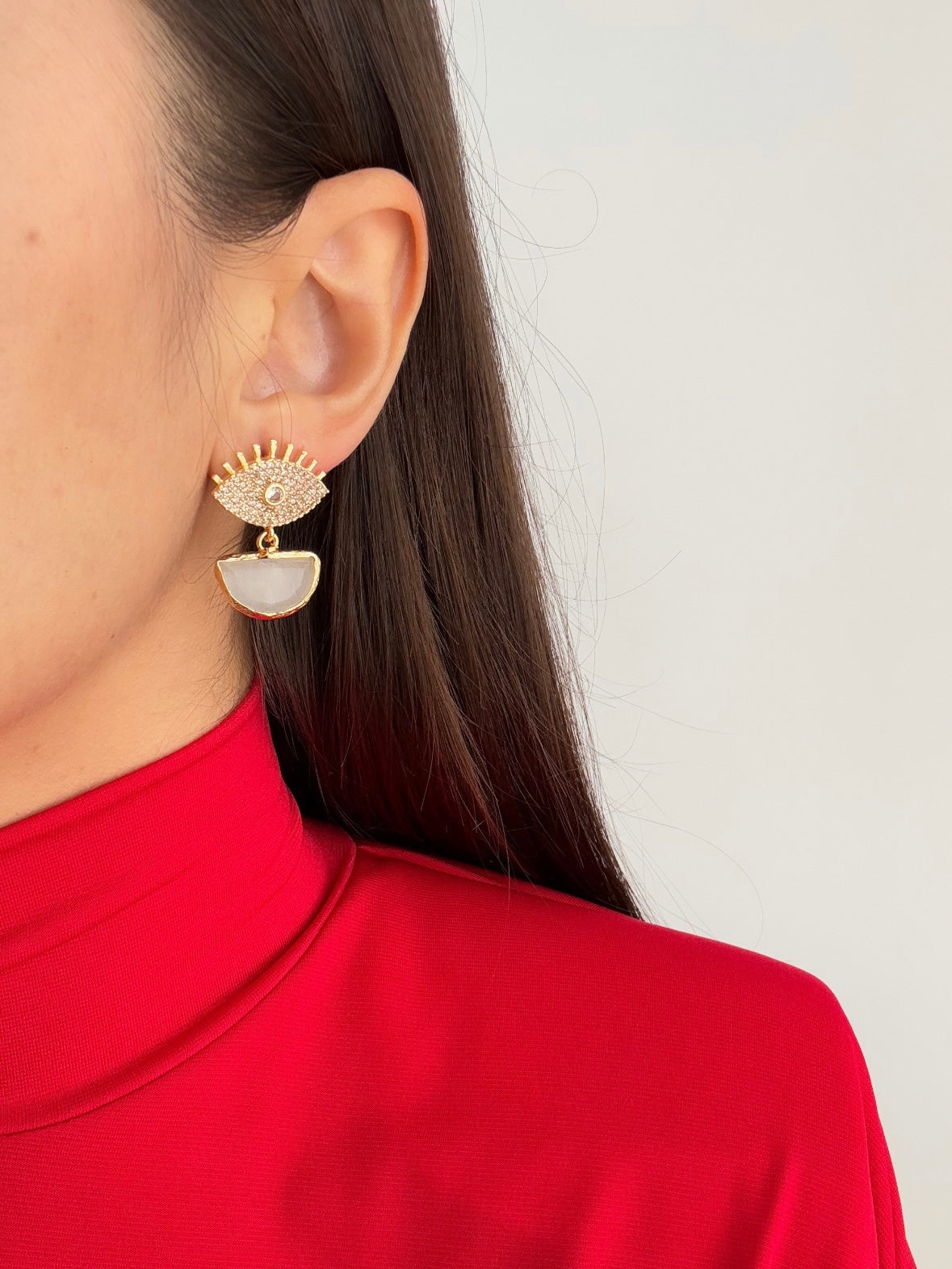 Stunning Gold-Plated Earrings with Intricate Natural Stone Details