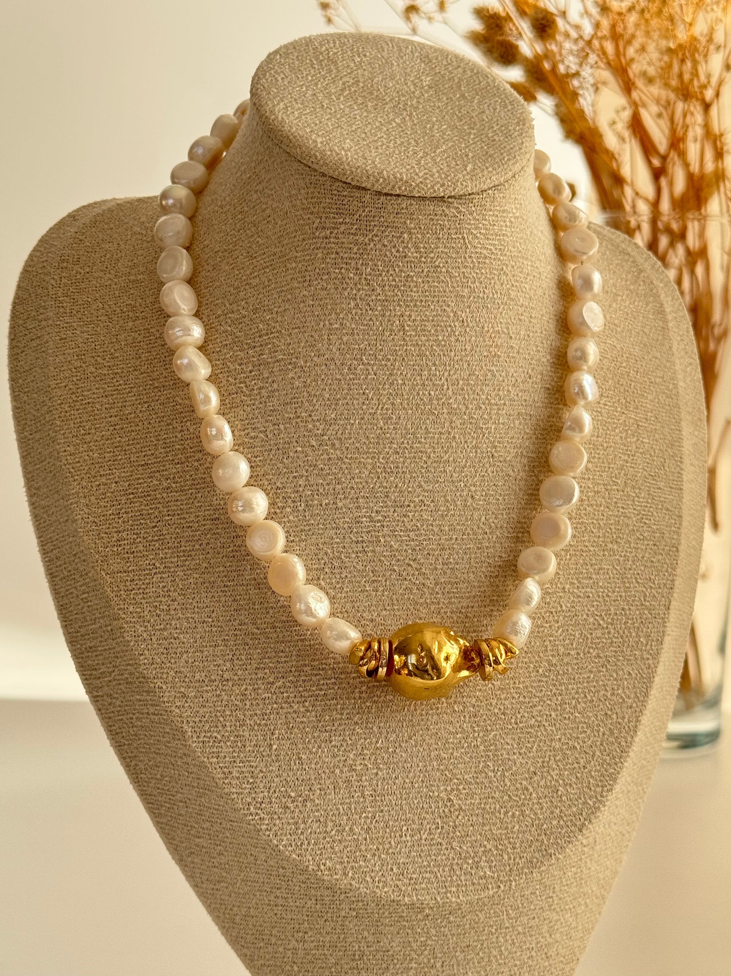 FERSUN Gold-Plated Real Pearl Necklace – Elegant and Timeless Jewelry