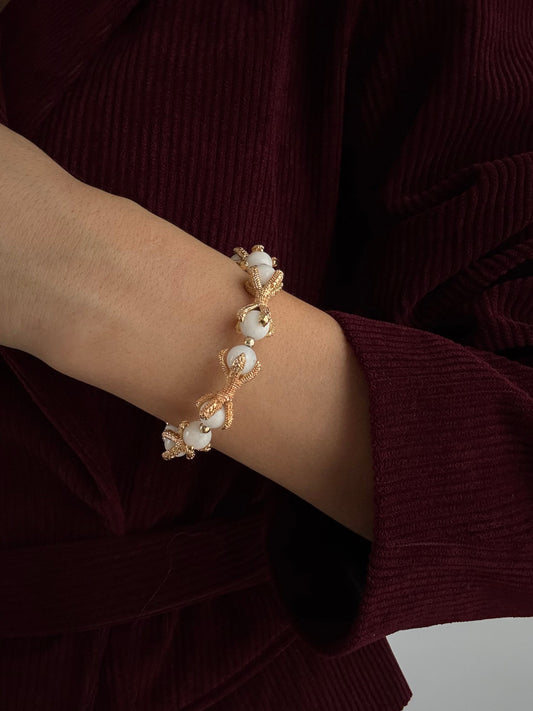 Adjustable Gold-Plated Bracelet with White Natural Stone by EFRUZ - Elegant and Chic!