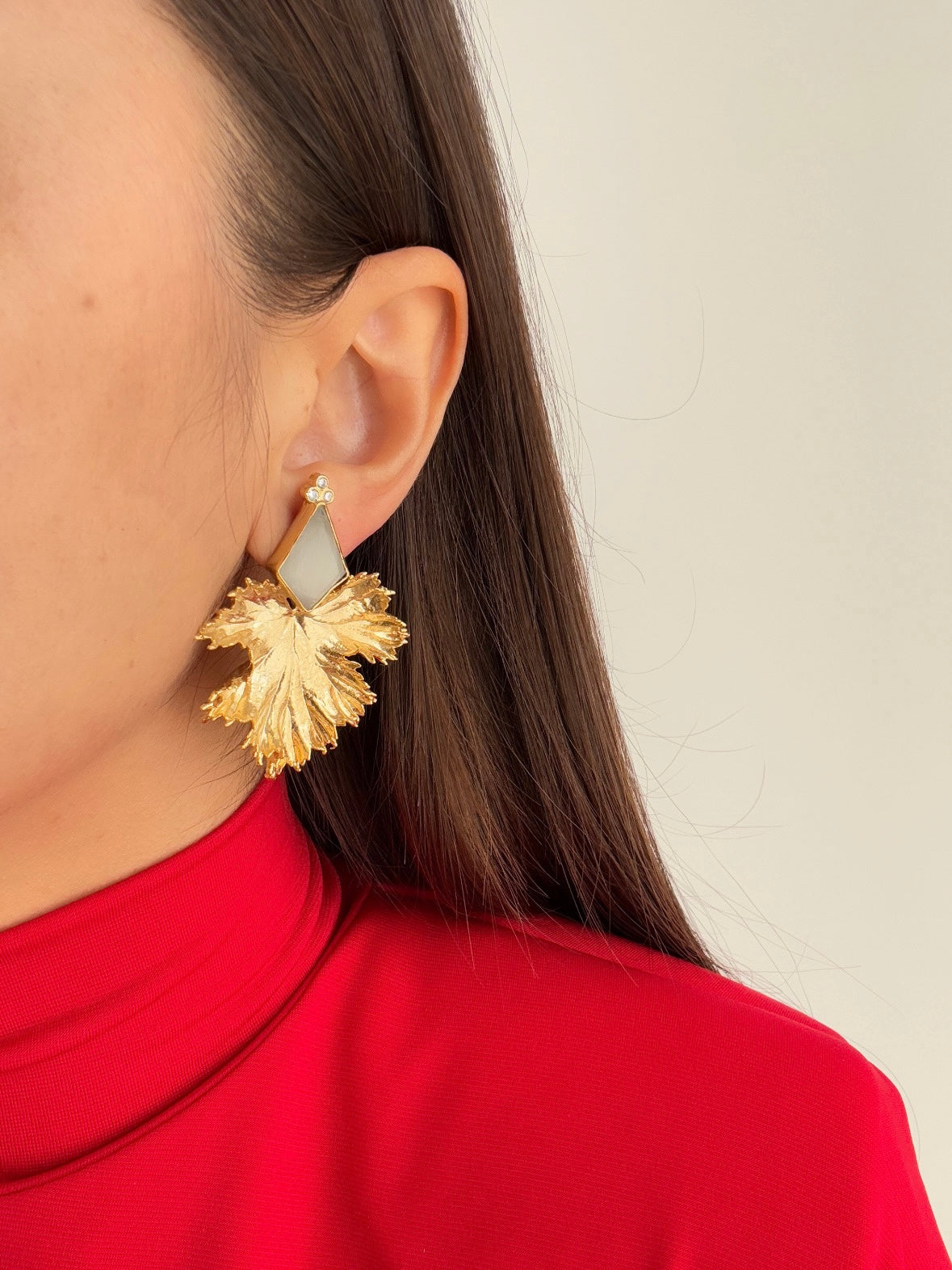 Natural Stone Detail Leaf Gold-Plated Earrings