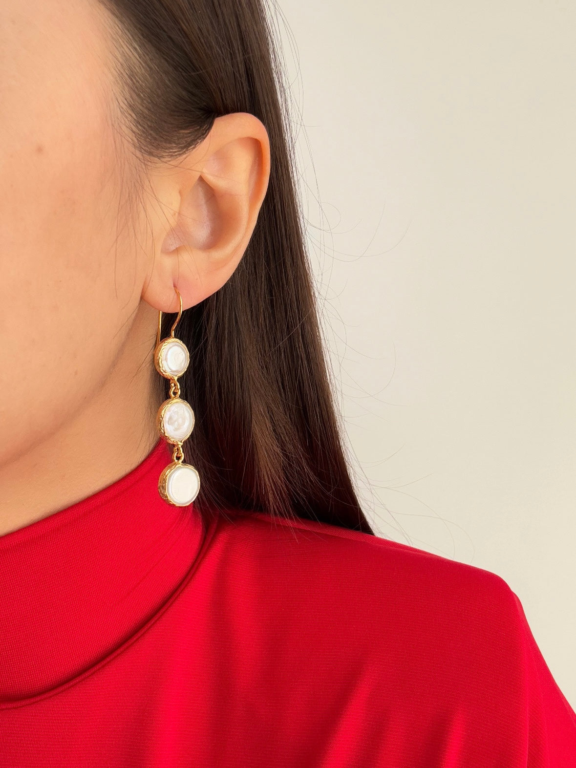 Real Pearl Gold-Plated Earrings - Elegant and Timeless Jewelry