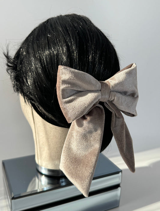 Chic Gray Velvet Bow Hair Clip