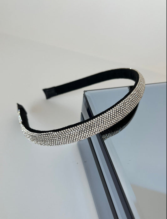 Elegant Darya Silver Crystal-Studded Slim Headband