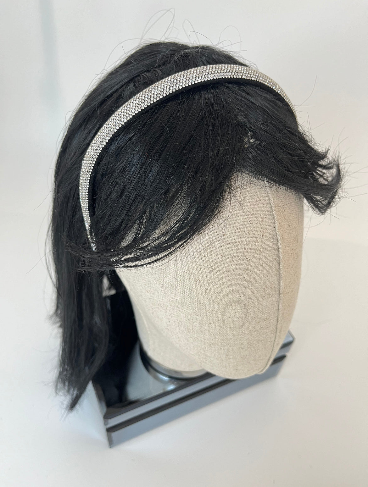 Elegant Darya Silver Crystal-Studded Slim Headband