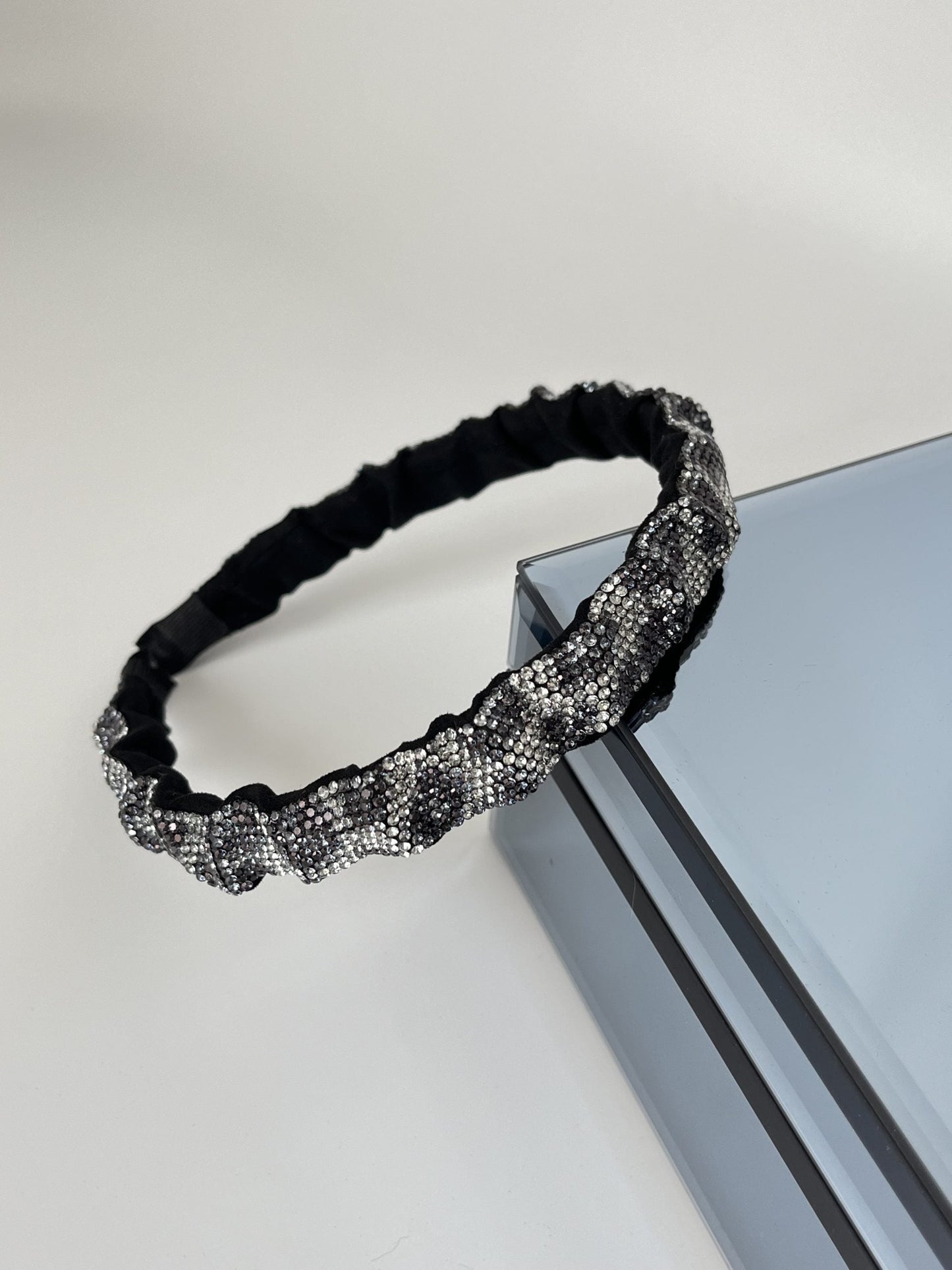 Stylish Gray Leopard Print Crystal-Embellished Headband - EFRUZ Imported Design