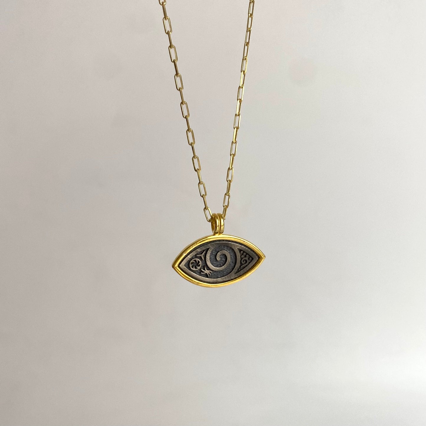 925 Sterling Silver Antique Mystic Eye Necklace