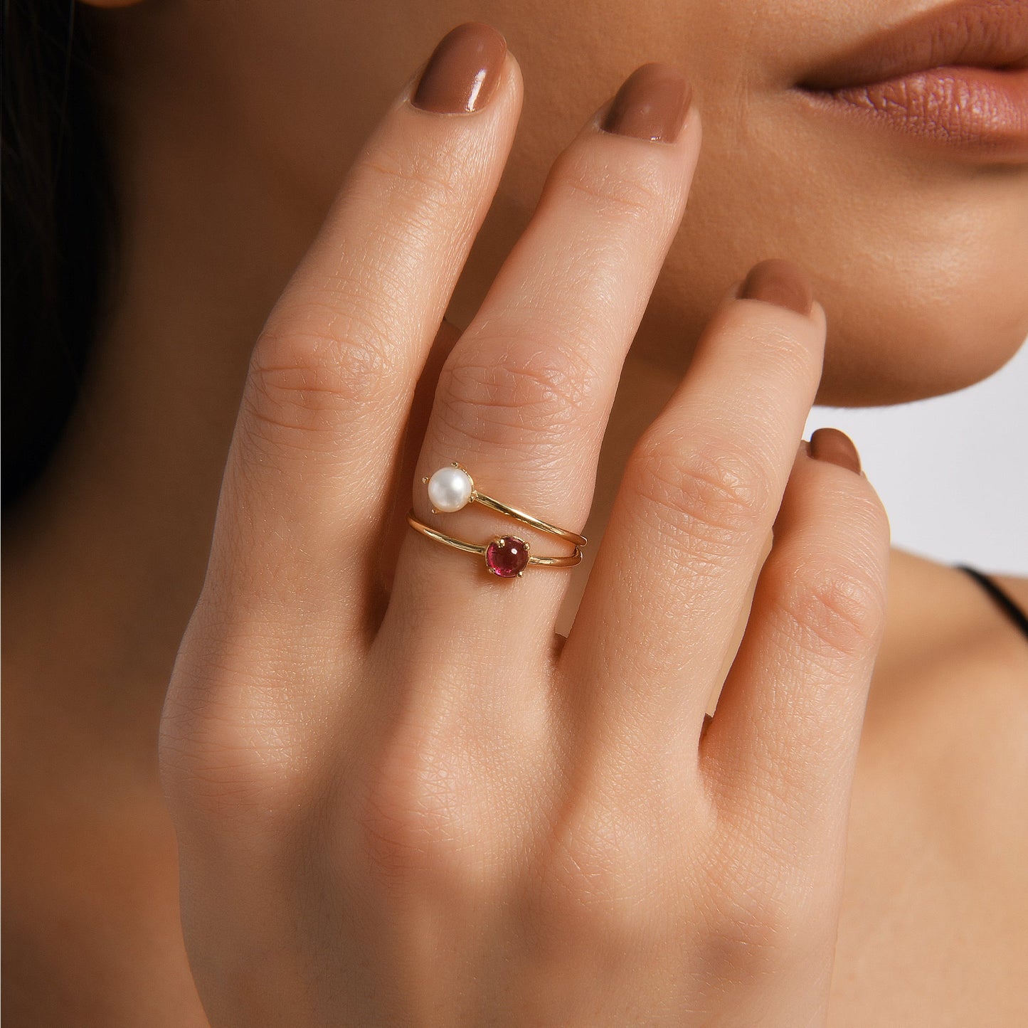 Stunning Gold Ring with Pearl and Tourmaline Gemstones