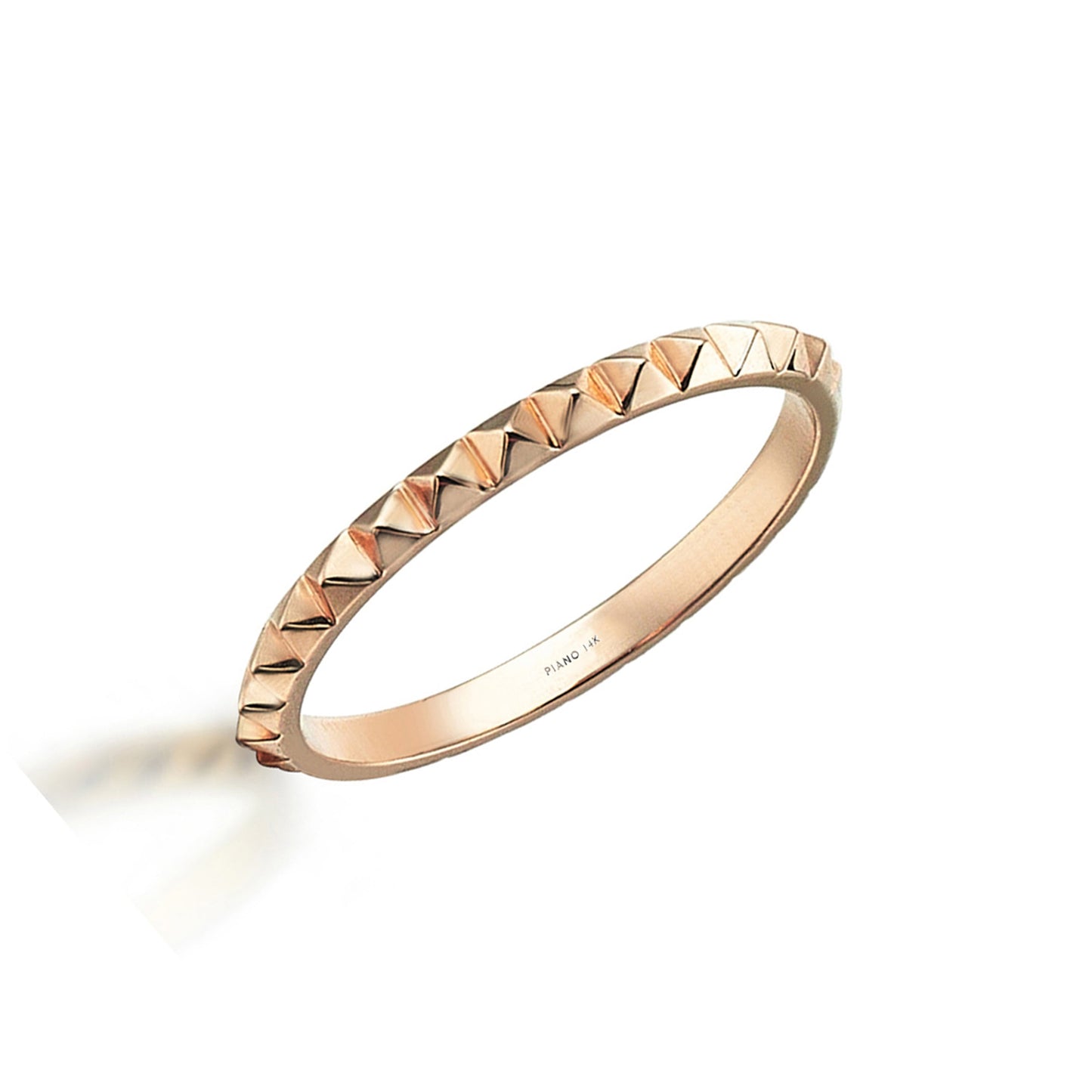 Stunning Andante Pyramid Gold Ring - Elegant and Unique Design