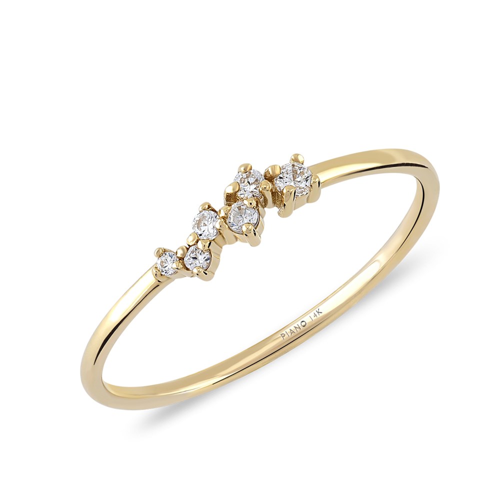 Snow Queen Diamond Ring: A Sparkling Statement of Elegance