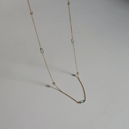 Elegant 925 Sterling Silver Aquamarine Stone Detail Necklace